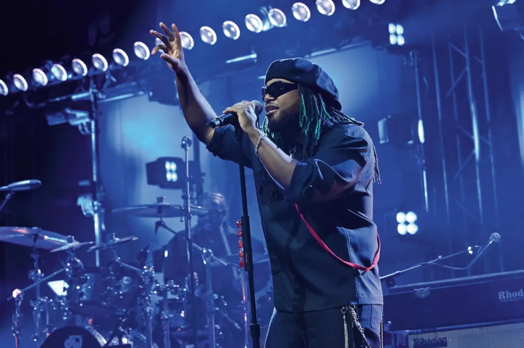 Leon Thomas Accepts 2026 ASCAP Rhythm & Soul Vanguard Award